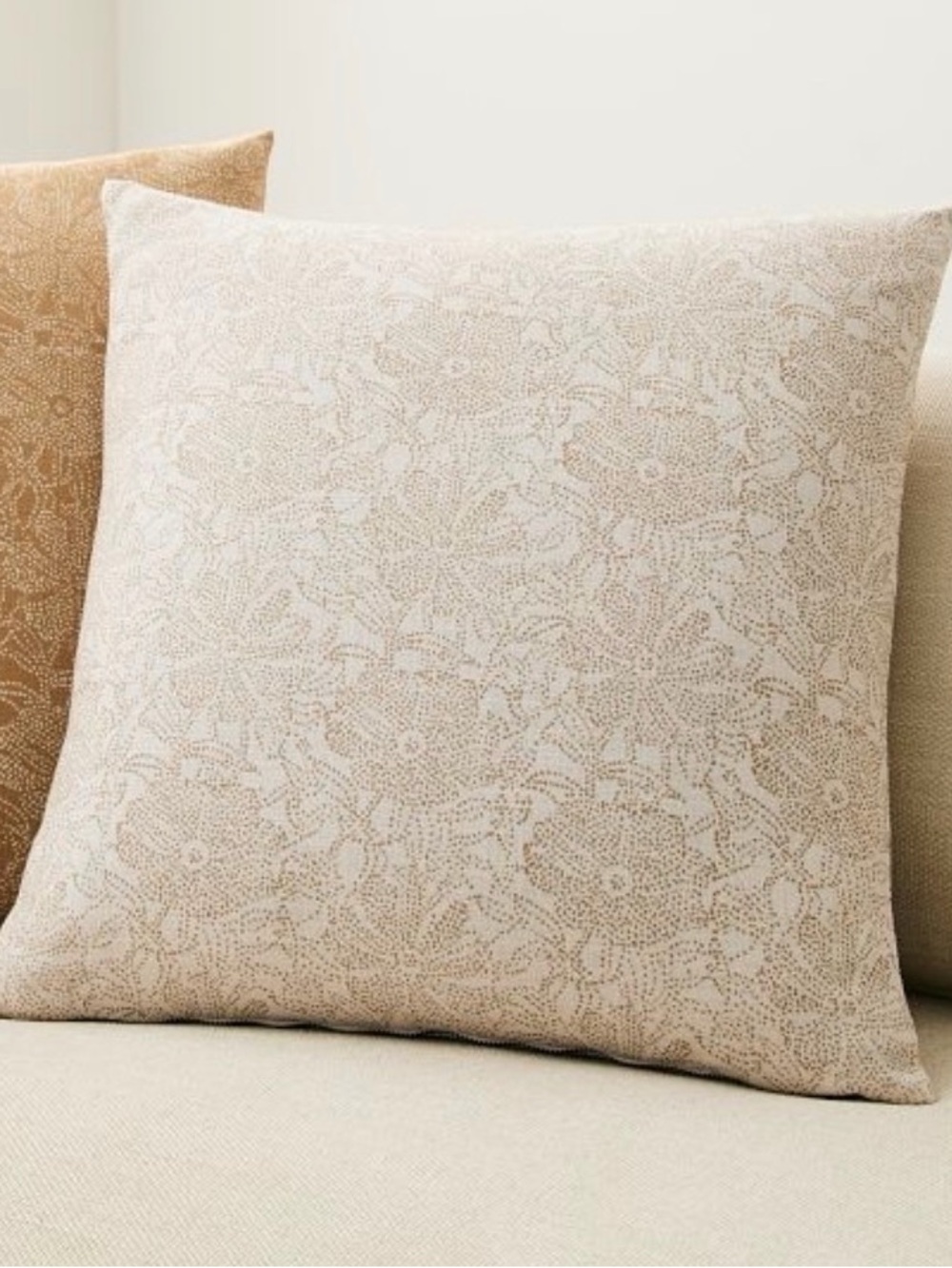 West Elm Dotted Floral Pillow Cover 20x20 Alabaster NWT Cotton Cover Only